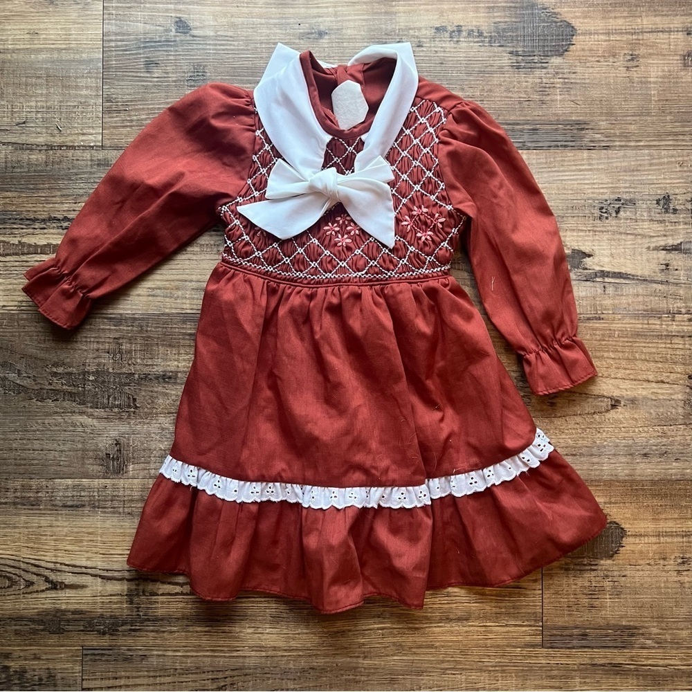 VTG Sears Winnie The Pooh Girls Rust Smocked Bodice & Bow Dress Size 3T